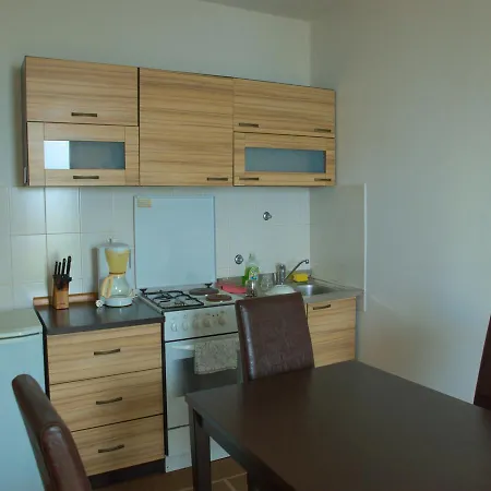 Filipo Apartman *