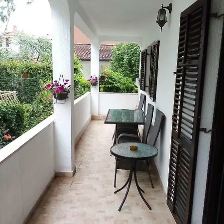 Filipo Apartman *