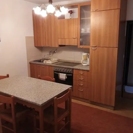 Filipo Apartman *